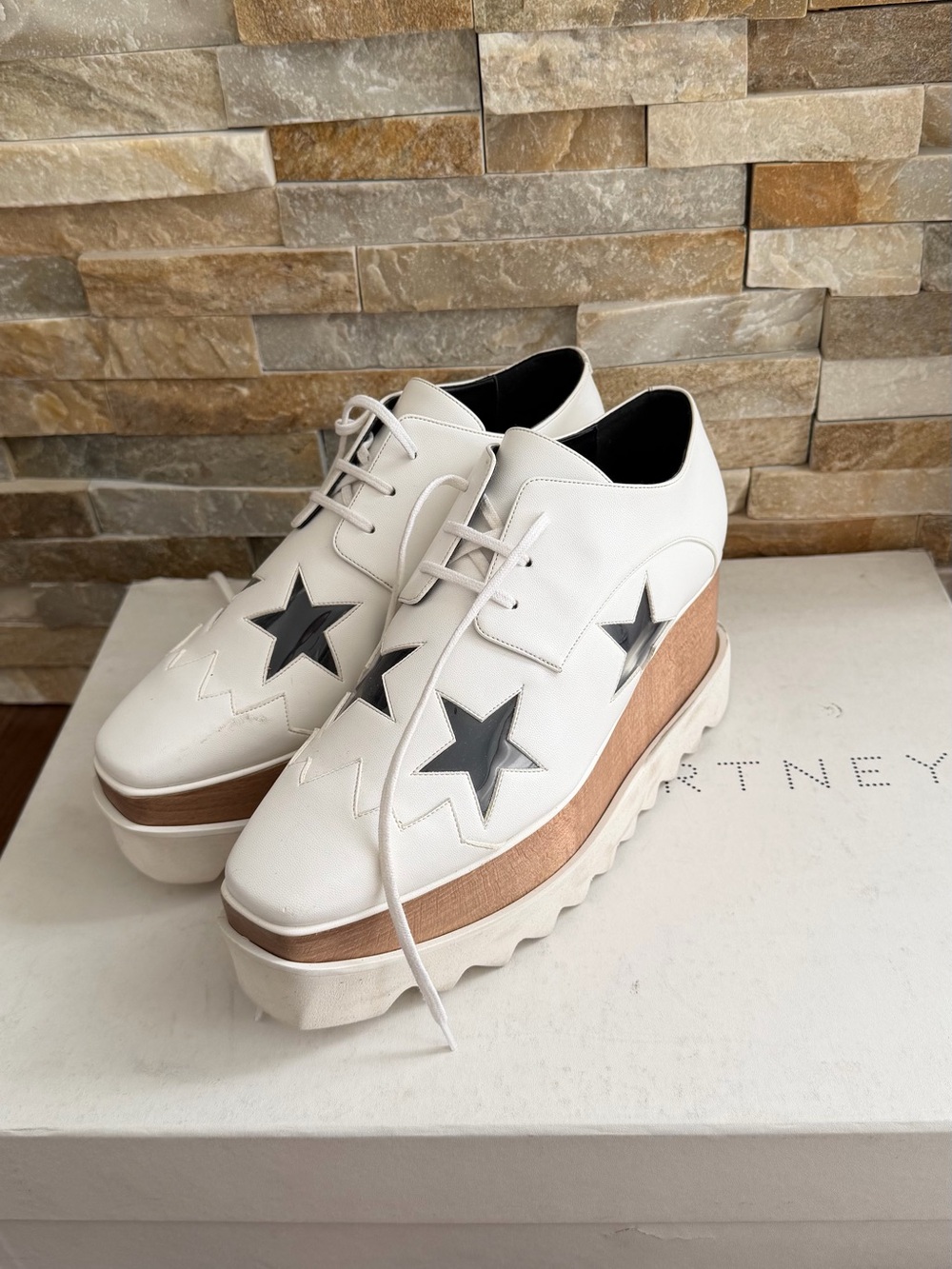 Stella McCartney White Platform Lace-Up Shoes with Black Stars and Tan Midsole